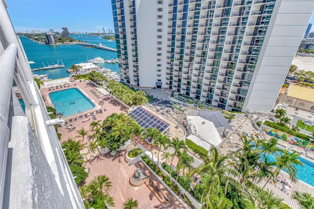 Recientemente alquilado: $7,000 (3 camas, 3 baños, 1827 Pies cuadrados)