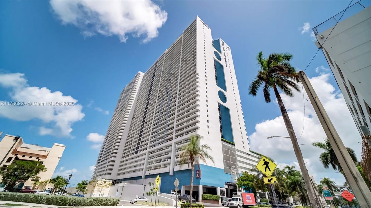 Recientemente alquilado: $7,000 (3 camas, 3 baños, 1827 Pies cuadrados)