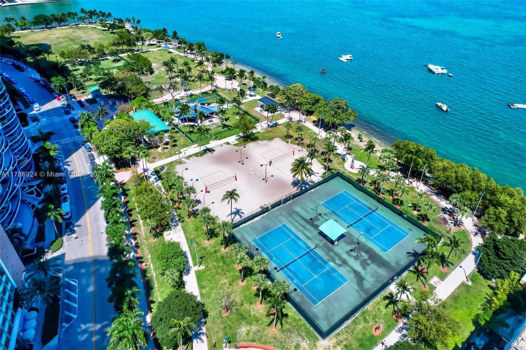 Recientemente alquilado: $7,000 (3 camas, 3 baños, 1827 Pies cuadrados)