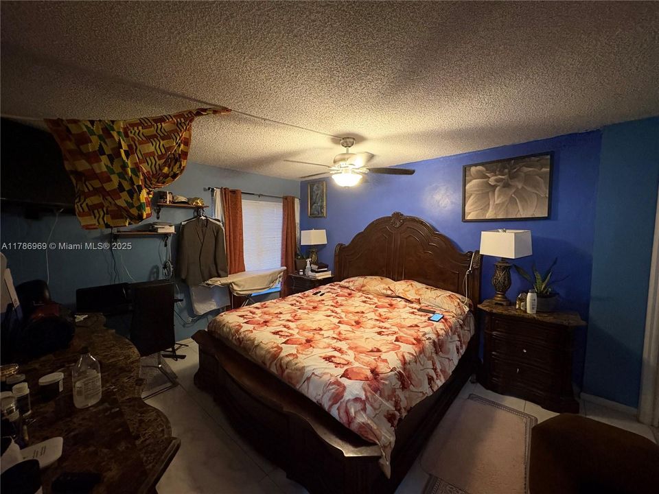 For Sale: $116,000 (2 beds, 2 baths, 972 Square Feet)