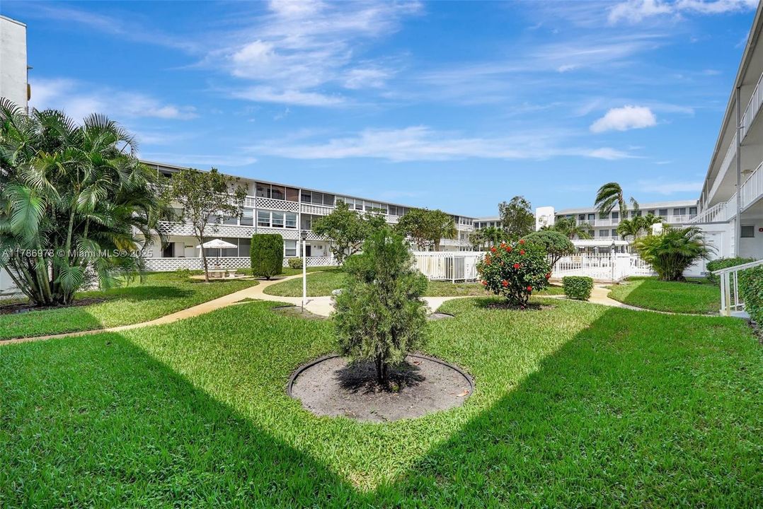 Recently Sold: $62,000 (1 beds, 1 baths, 620 Square Feet)