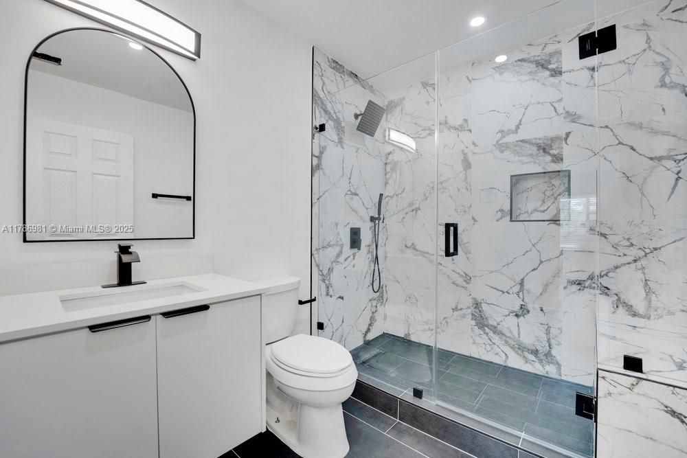 Recently Rented: $3,700 (3 beds, 2 baths, 1322 Square Feet)