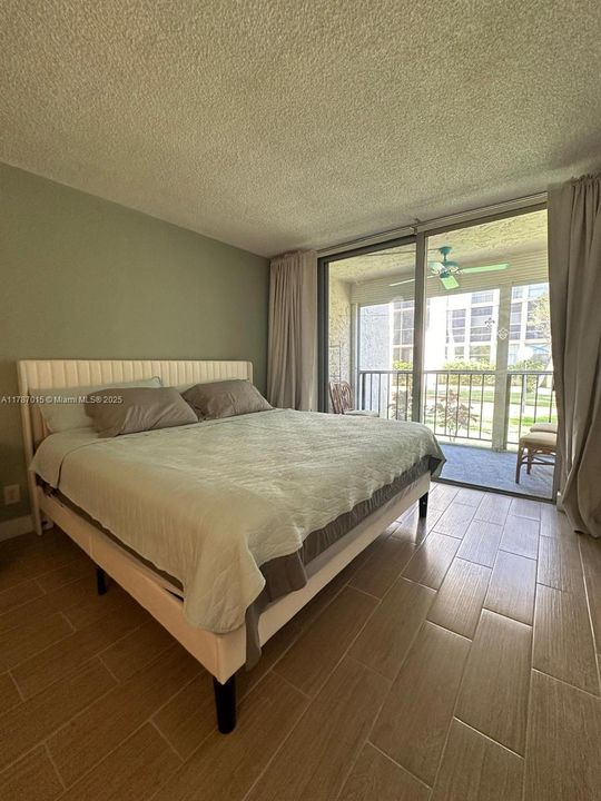 En Venta: $230,000 (1 camas, 1 baños, 820 Pies cuadrados)