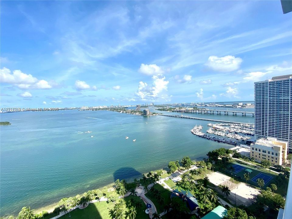 En Venta: $780,000 (2 camas, 2 baños, 1142 Pies cuadrados)