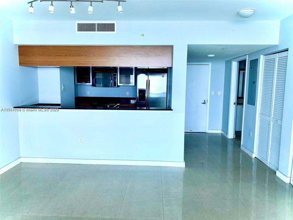 En Venta: $780,000 (2 camas, 2 baños, 1142 Pies cuadrados)