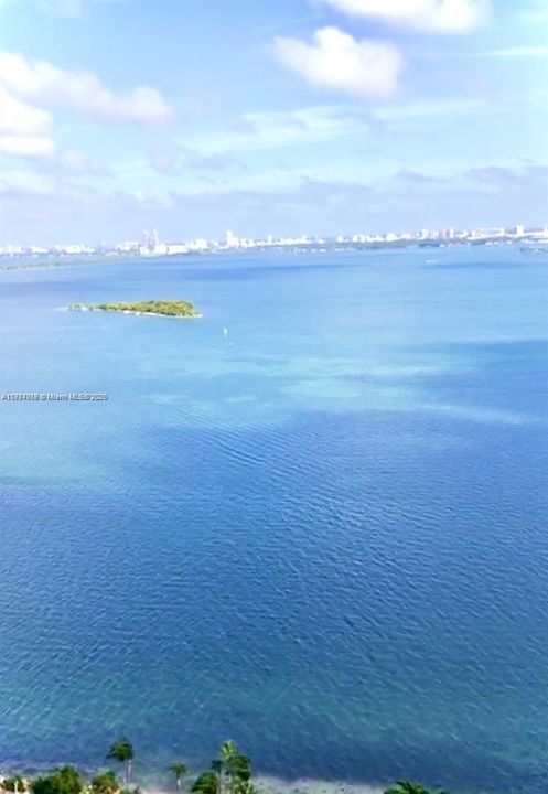 En Venta: $780,000 (2 camas, 2 baños, 1142 Pies cuadrados)