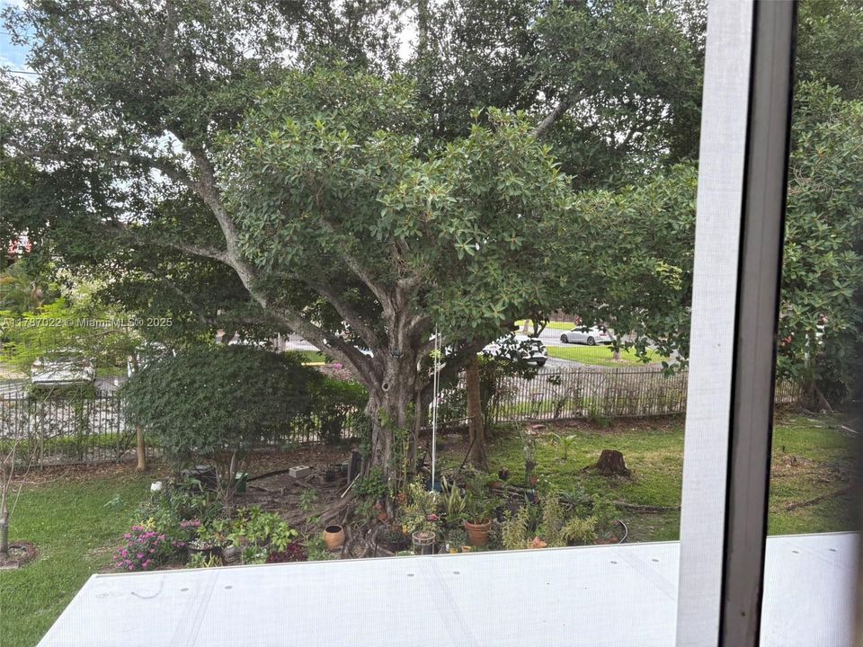 En Venta: $89,900 (1 camas, 1 baños, 692 Pies cuadrados)