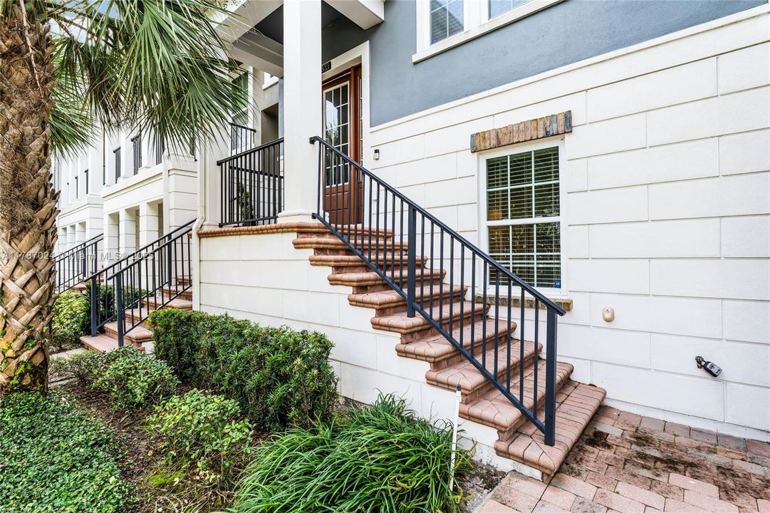 Vendido Recientemente: $480,000 (4 camas, 3 baños, 0 Pies cuadrados)