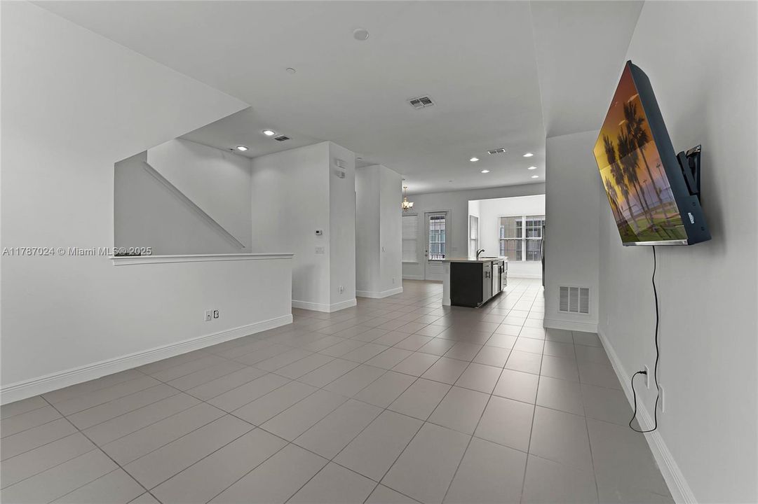 Vendido Recientemente: $480,000 (4 camas, 3 baños, 0 Pies cuadrados)