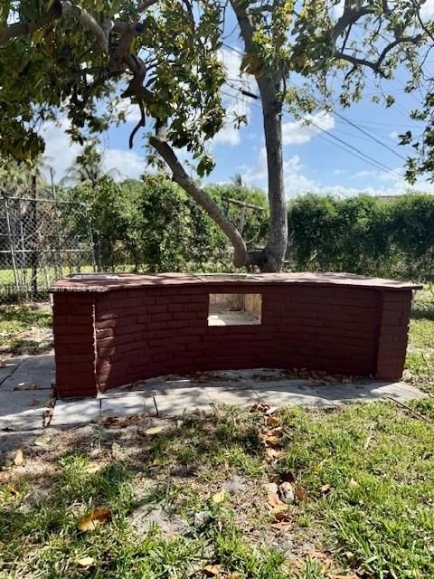 Recently Sold: $474,900 (3 beds, 2 baths, 936 Square Feet)