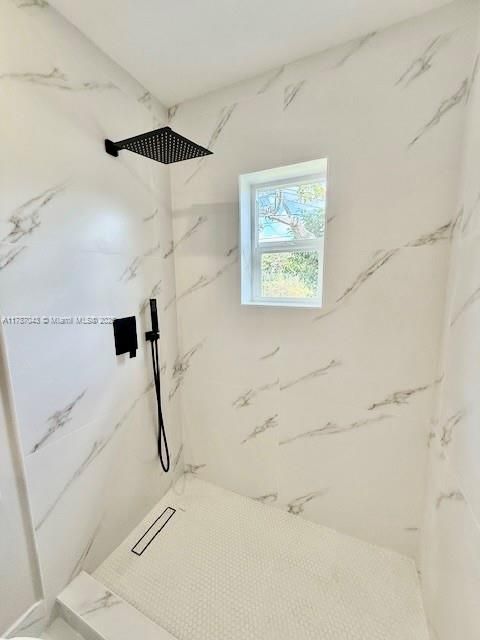 Recently Sold: $474,900 (3 beds, 2 baths, 936 Square Feet)