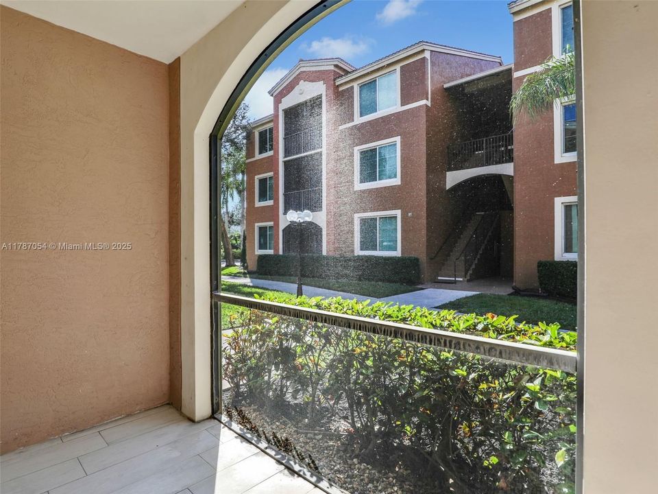 Недавно арендовано: $1,800 (1 спален, 1 ванн, 744 Квадратных фут)