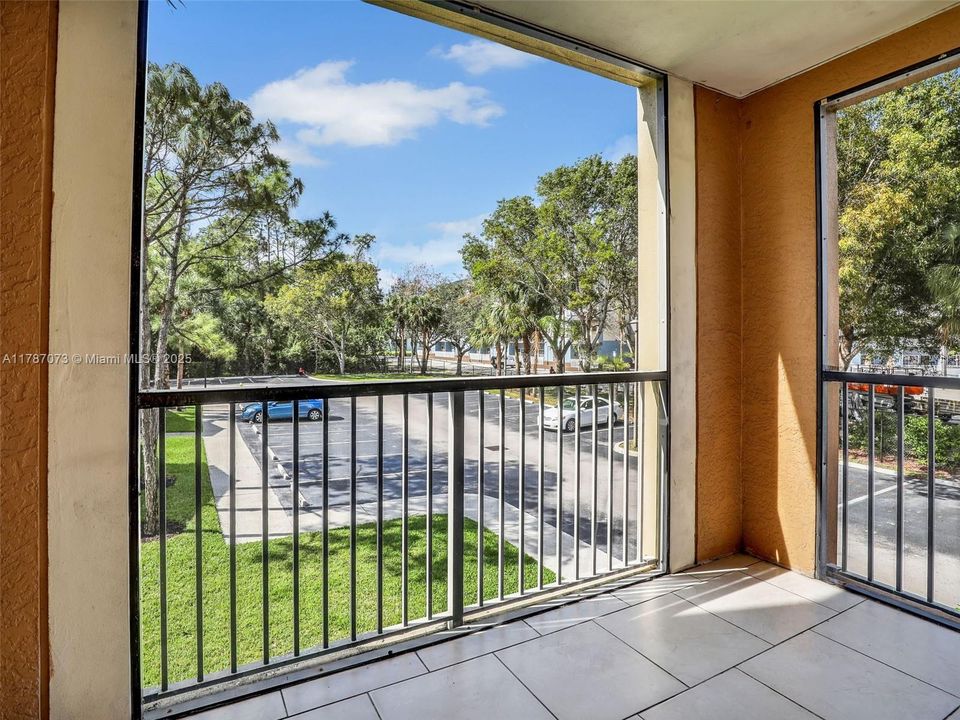 Недавно арендовано: $1,800 (1 спален, 1 ванн, 765 Квадратных фут)