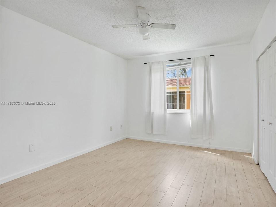 Недавно арендовано: $1,800 (1 спален, 1 ванн, 765 Квадратных фут)