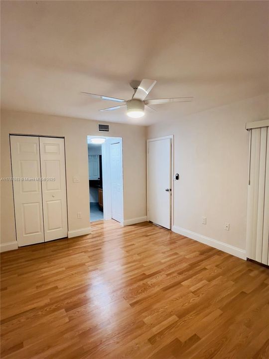 Recently Rented: $1,754 (1 beds, 1 baths, 804 Square Feet)