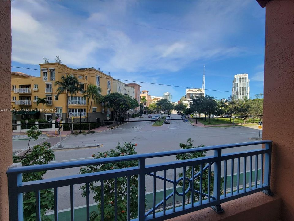 待售: $1,187,000 (2 贝兹, 2 浴室, 1410 平方英尺)