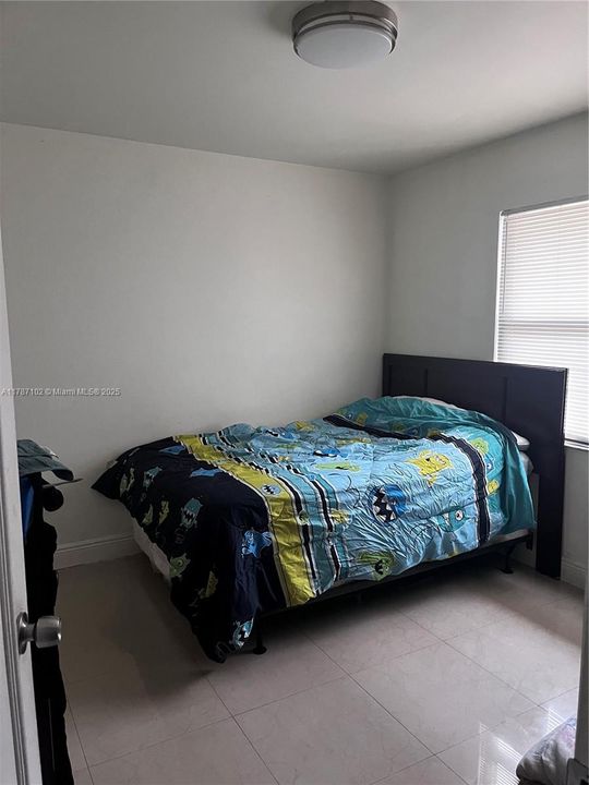 En Venta: $330,000 (2 camas, 2 baños, 952 Pies cuadrados)