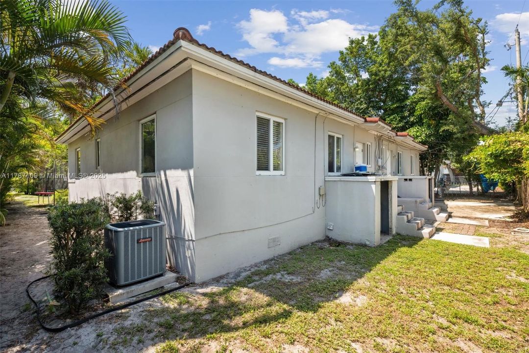 На продажу: $875,000 (0 спален, 0 ванн, 1690 Квадратных фут)