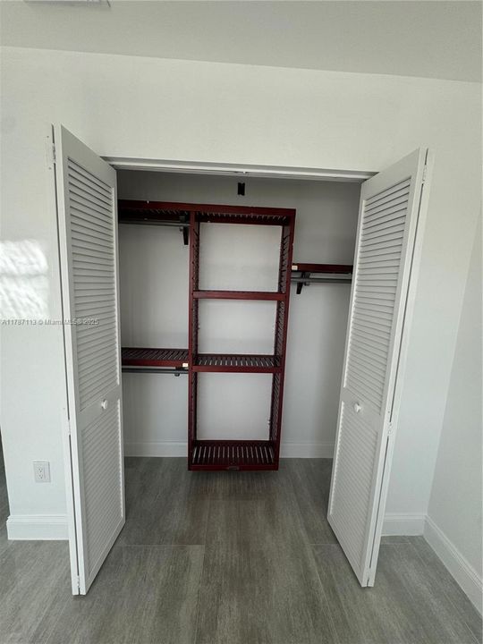 Recientemente alquilado: $3,900 (4 camas, 2 baños, 1699 Pies cuadrados)