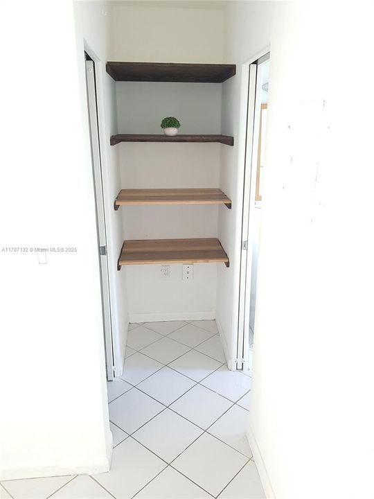 More storage space / shelves