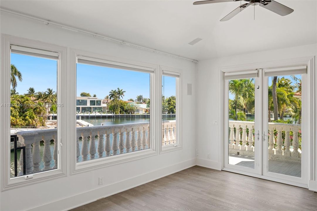 На продажу: $9,750,000 (5 спален, 4 ванн, 5299 Квадратных фут)