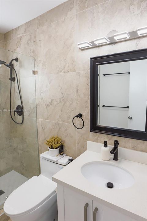 Recently Sold: $1,020,000 (4 beds, 2 baths, 1600 Square Feet)