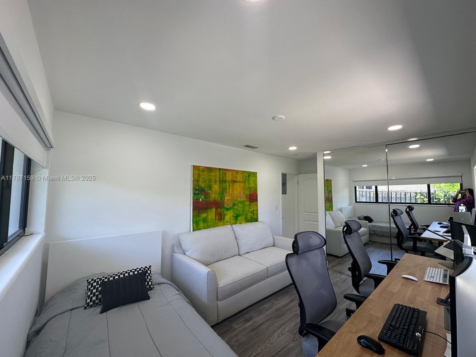 На продажу: $1,395,000 (3 спален, 2 ванн, 1488 Квадратных фут)