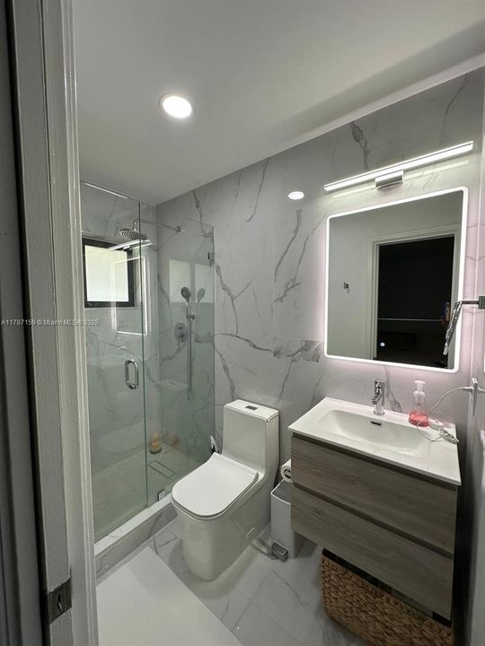 На продажу: $1,395,000 (3 спален, 2 ванн, 1488 Квадратных фут)