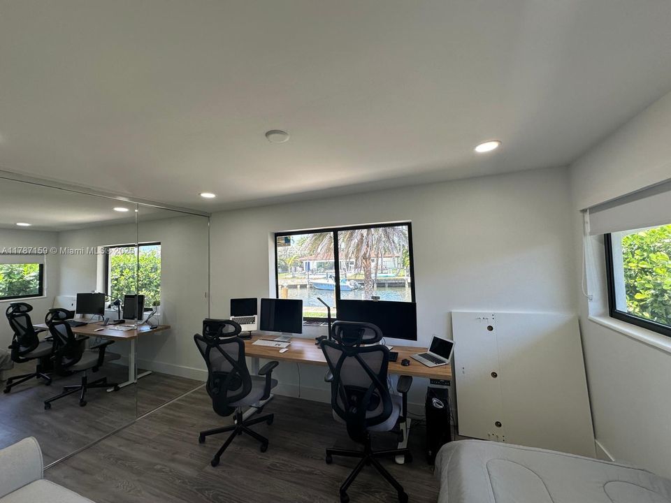 На продажу: $1,395,000 (3 спален, 2 ванн, 1488 Квадратных фут)