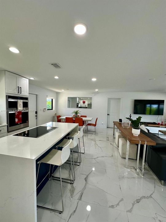 На продажу: $1,395,000 (3 спален, 2 ванн, 1488 Квадратных фут)