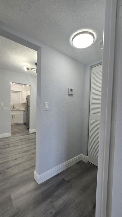 Недавно продано: $142,900 (1 спален, 1 ванн, 691 Квадратных фут)