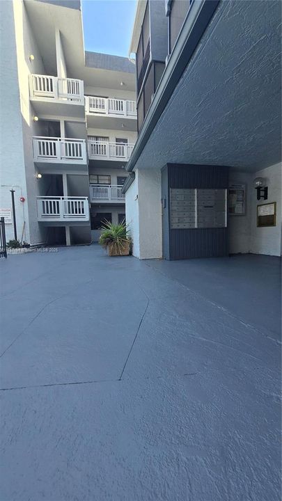 Недавно продано: $142,900 (1 спален, 1 ванн, 691 Квадратных фут)