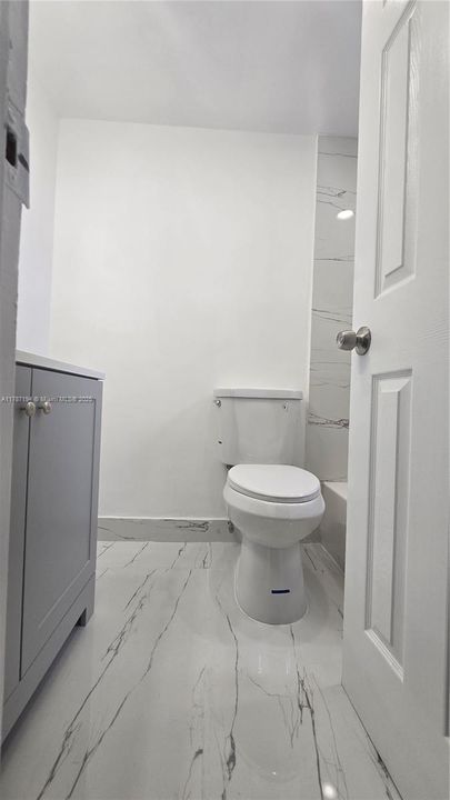 Недавно продано: $142,900 (1 спален, 1 ванн, 691 Квадратных фут)