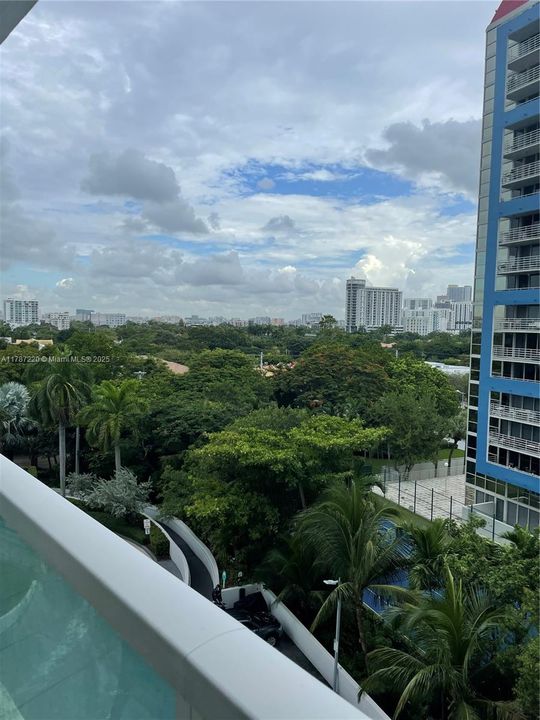 For Rent: $2,800 (1 beds, 1 baths, 791 Square Feet)