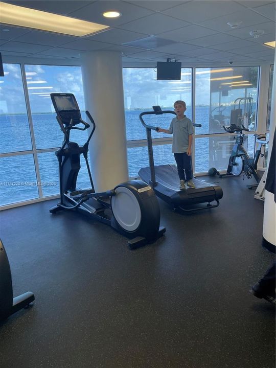 For Rent: $2,800 (1 beds, 1 baths, 791 Square Feet)