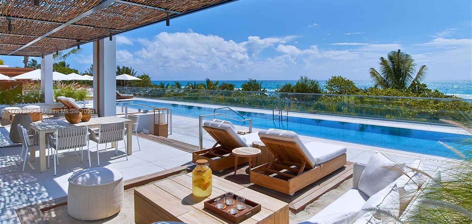 В аренду: $4,500 (0 спален, 1 ванн, 600 Квадратных фут)