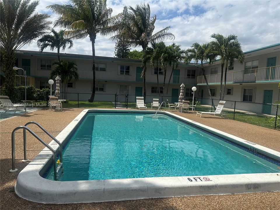 Recently Sold: $259,900 (2 beds, 2 baths, 1028 Square Feet)