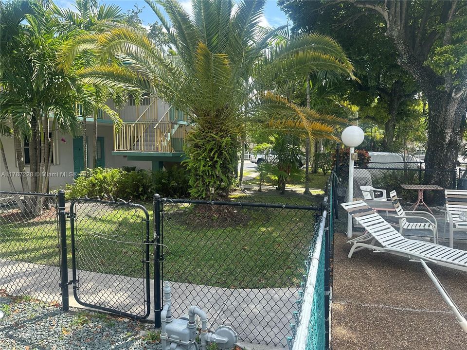 Recently Sold: $259,900 (2 beds, 2 baths, 1028 Square Feet)