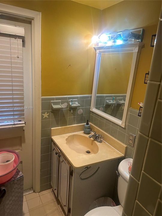 Recently Sold: $259,900 (2 beds, 2 baths, 1028 Square Feet)