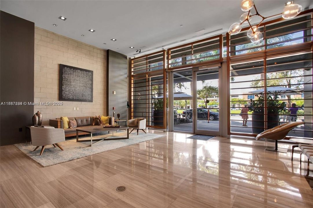 出租: $6,500 (2 贝兹, 2 浴室, 1896 平方英尺)