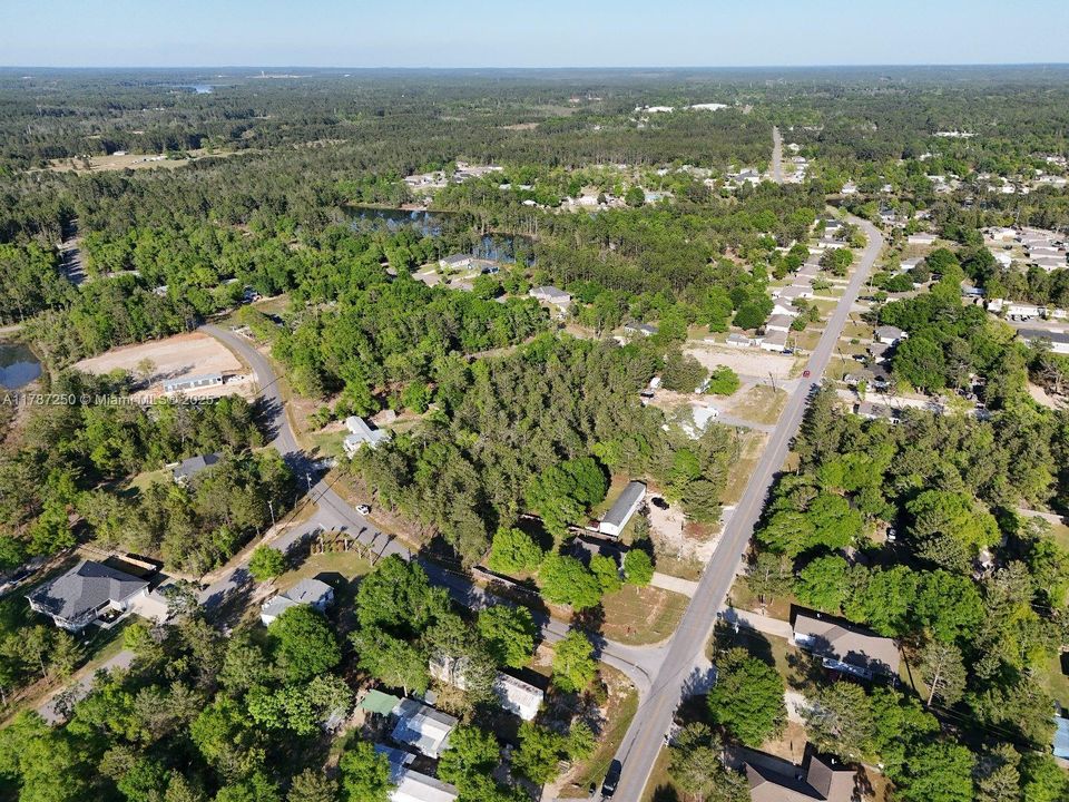 最近售出: $29,000 (0.49 acres)