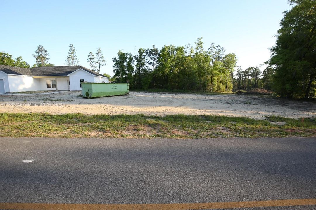 Vendido Recientemente: $28,000 (0.33 acres)