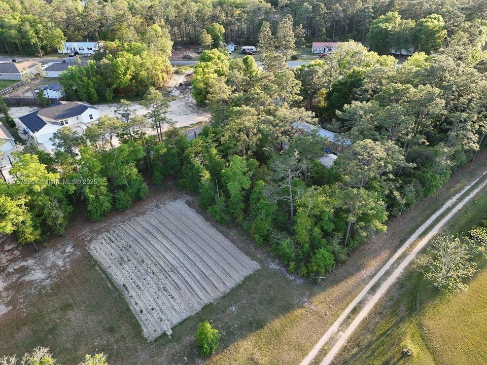 Vendido Recientemente: $28,000 (0.33 acres)