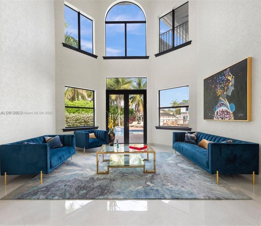 For Sale: $4,950,000 (6 beds, 5 baths, 4479 Square Feet)