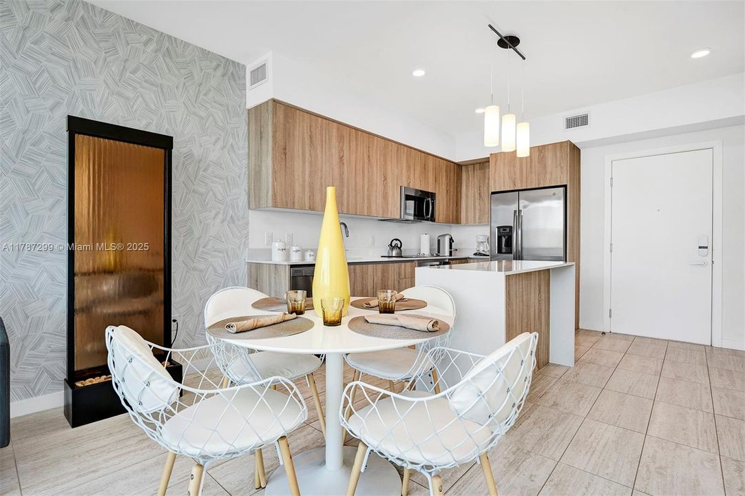 最近租的: $3,370 (1 贝兹, 1 浴室, 0 平方英尺)