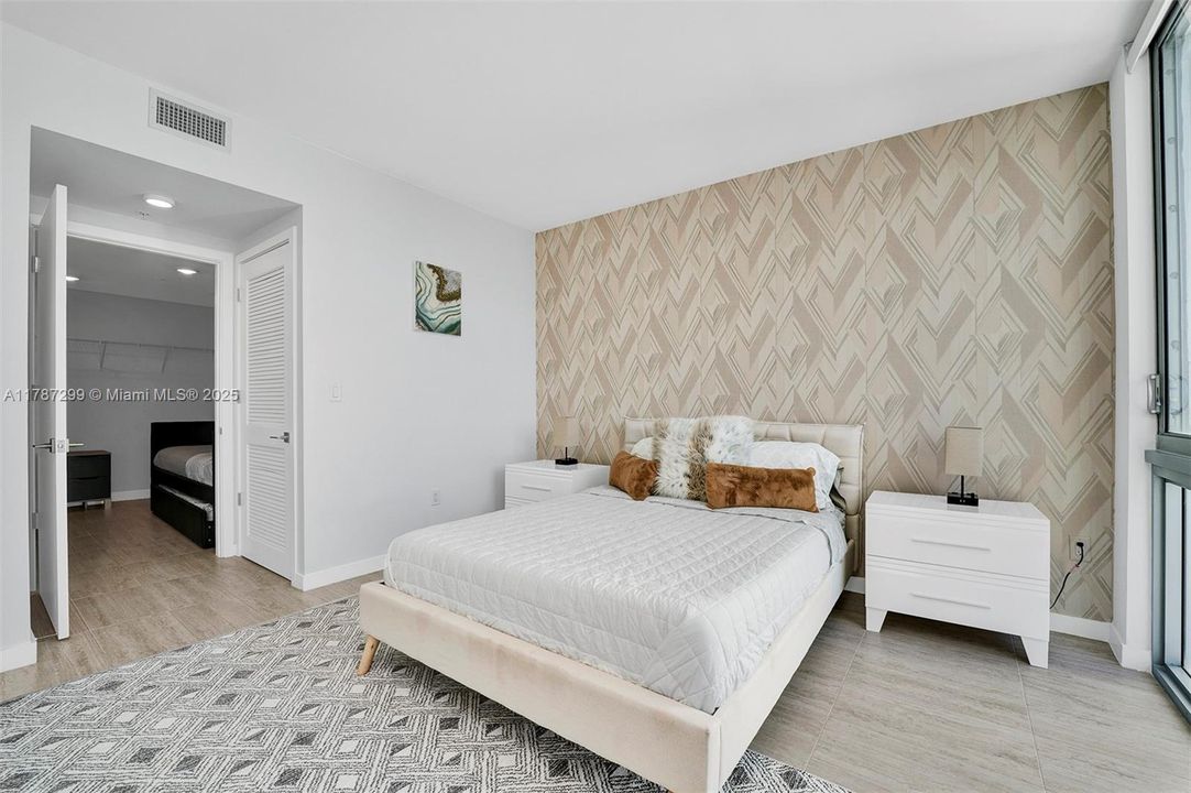 最近租的: $3,370 (1 贝兹, 1 浴室, 0 平方英尺)