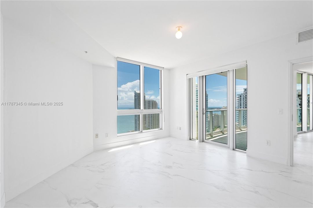 Недавно арендовано: $4,500 (2 спален, 2 ванн, 1091 Квадратных фут)