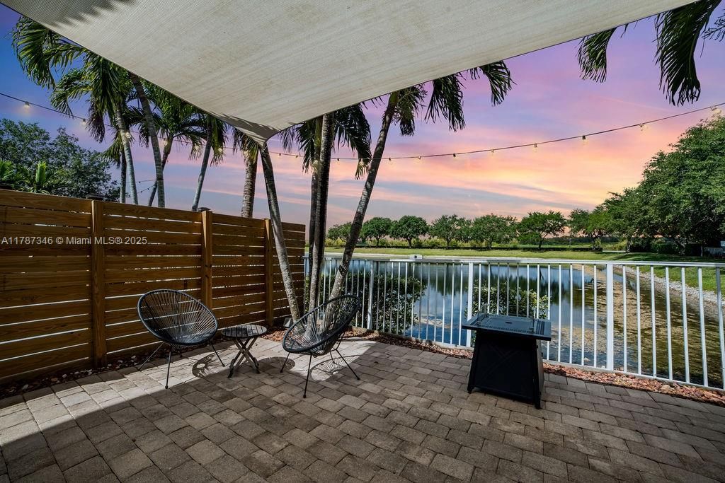 Недавно арендовано: $3,400 (3 спален, 2 ванн, 1739 Квадратных фут)