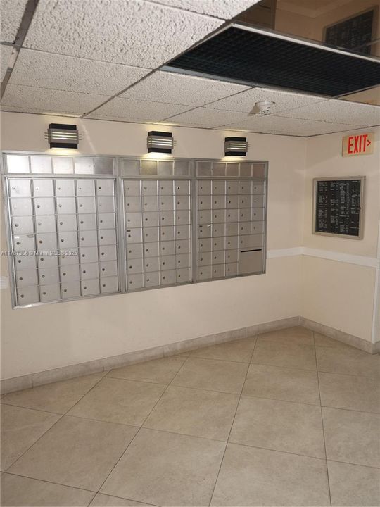 Maibox in lobby 1st Floor