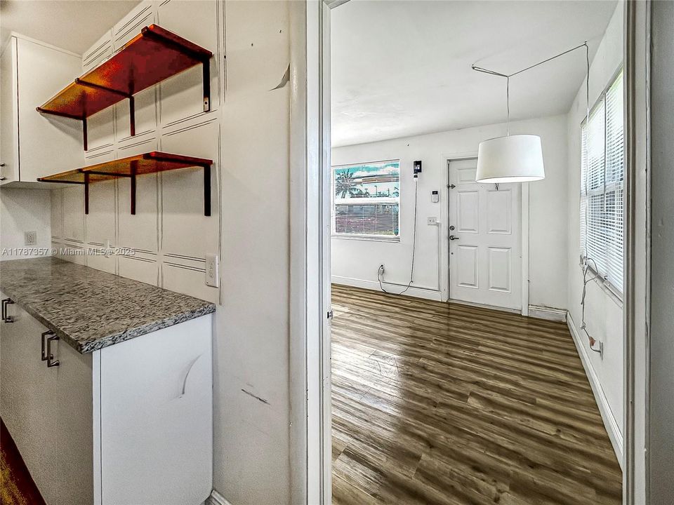 Недавно арендовано: $1,800 (1 спален, 1 ванн, 944 Квадратных фут)